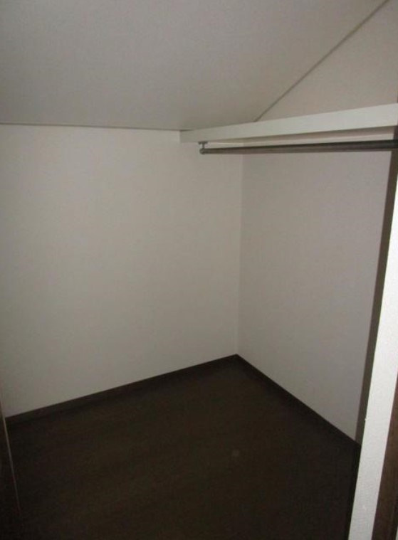 杉並区今川４丁目のアパートの収納