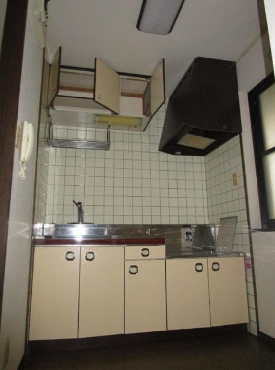 杉並区今川４丁目のアパートのキッチン