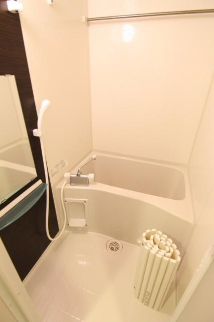 リブリ・千草の浴室