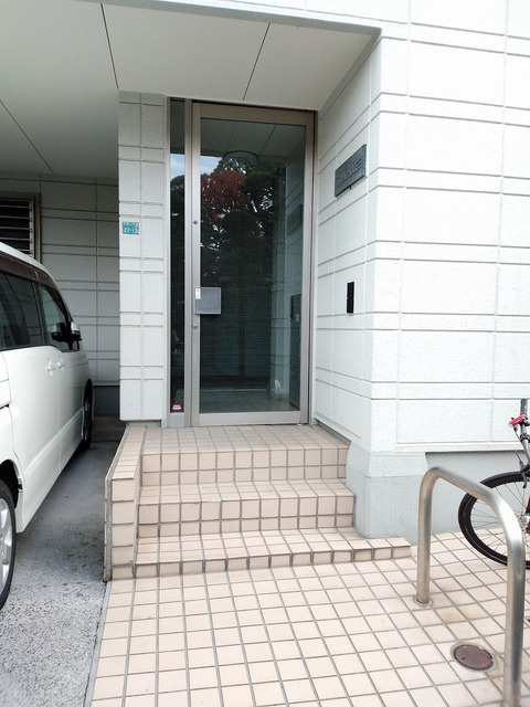 TOWN HOUSEのエントランス|エントランス