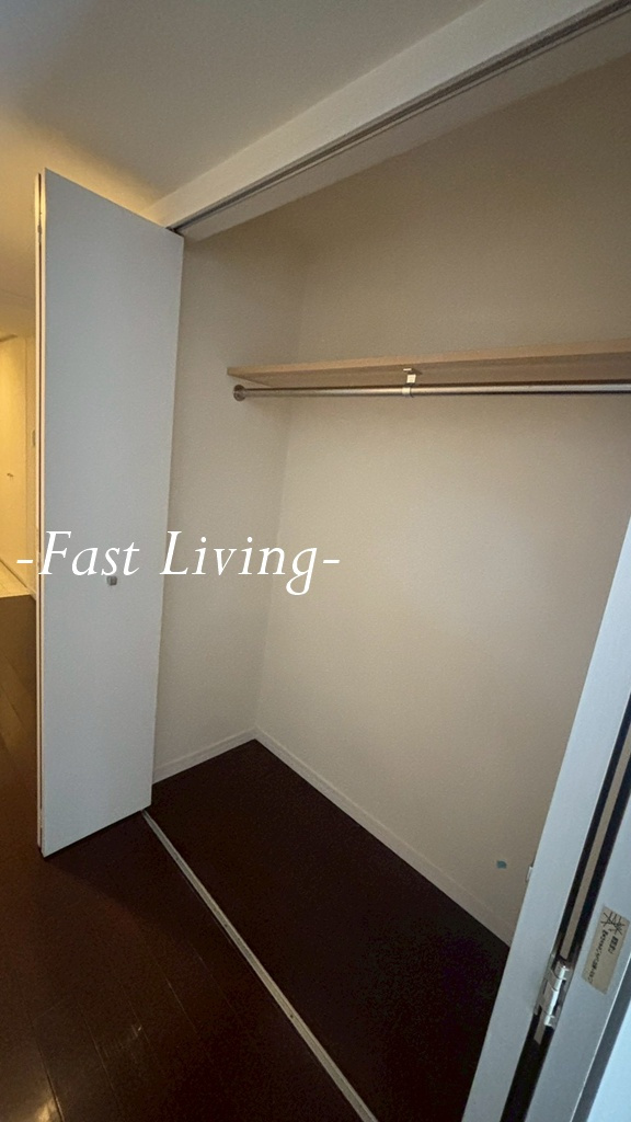 アーノンブライト一番町の収納