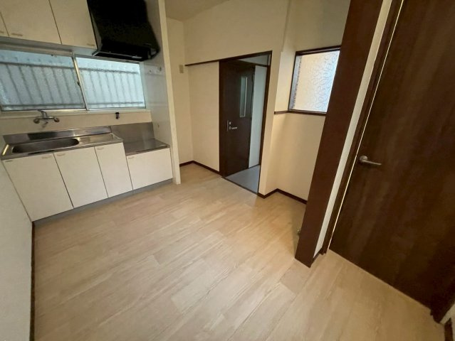 芦屋市南宮町戸建の居間・リビング