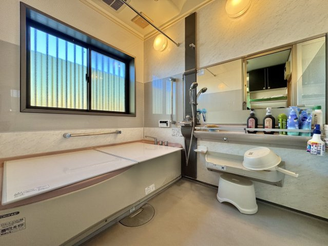 つくば市高見原中古戸建の浴室