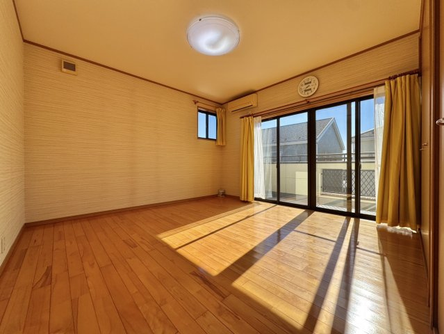 つくば市高見原中古戸建の洋室