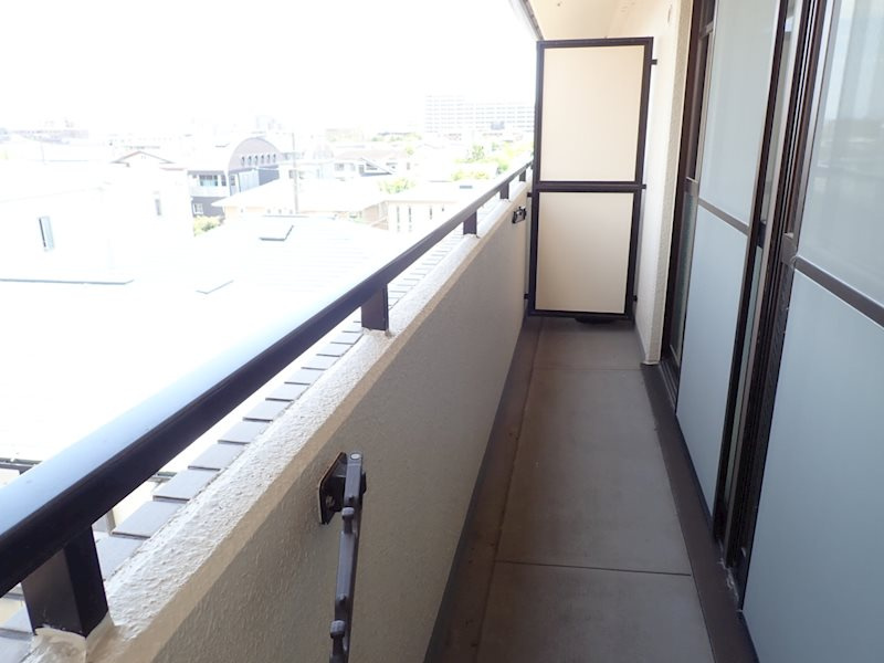 ネオグルント芦屋のバルコニー