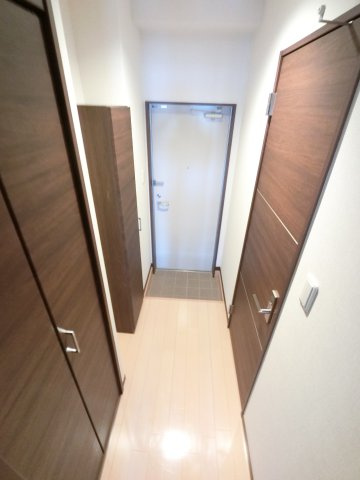 エクセレントコート津田沼の玄関