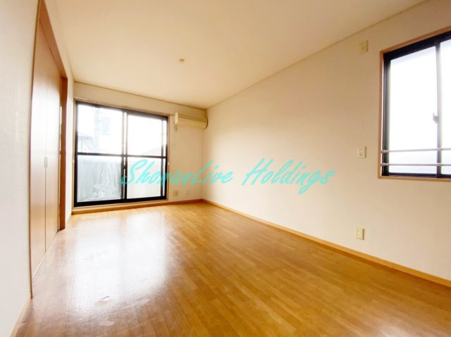 フィオーレ湘南山手　A棟の居間・リビング