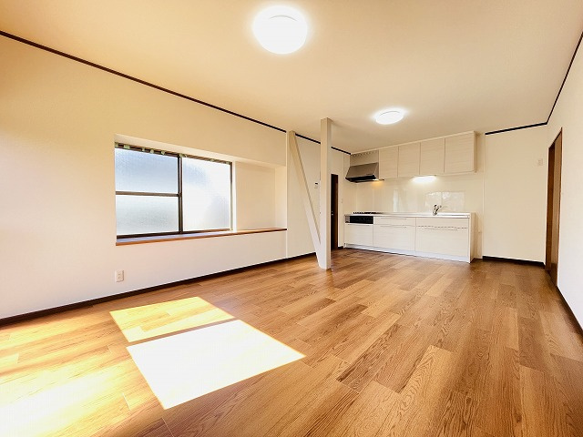 【居間・リビング】 | 糟屋郡久山町大字久原 　戸建て