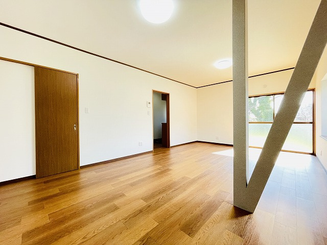 【居間・リビング】 | 糟屋郡久山町大字久原 　戸建て