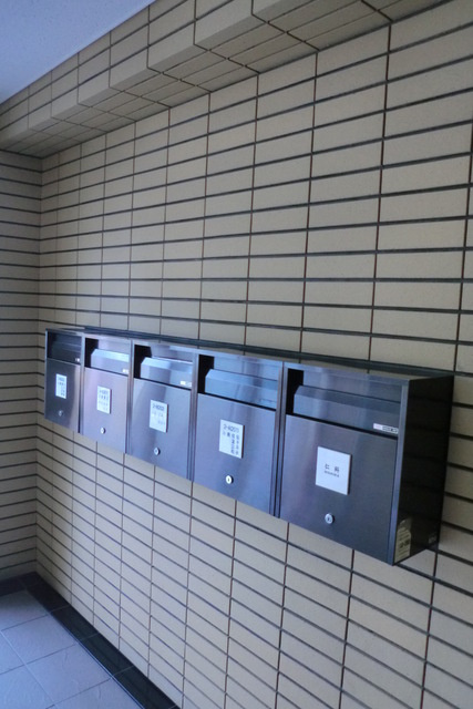 ユニ・サンクのその他共用部分|h氏メールボックス★