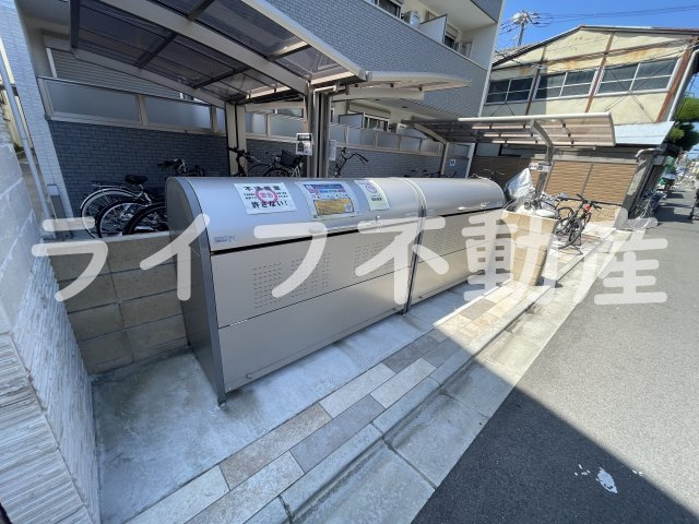 クリエオーレ小若江のその他共用部分