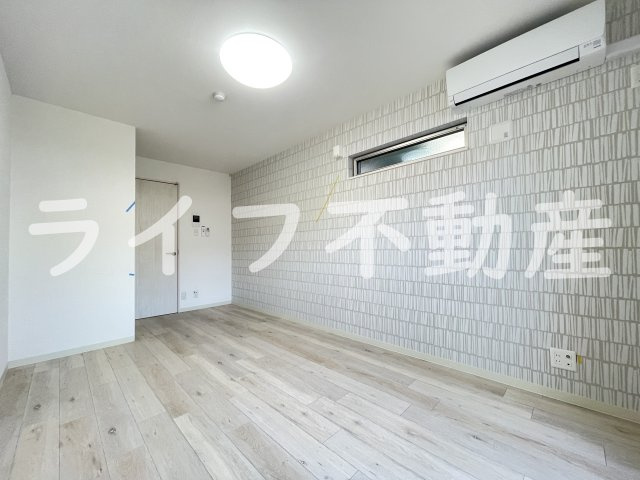 クリエオーレ小若江の洋室|使い勝手のいい洋室です