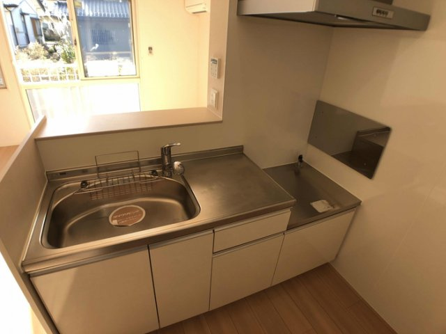 Ｄ－ｒｏｏｍ清水のキッチン|キッチン