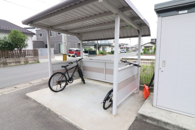【その他共用部分】 | サニーフラット | 駐輪場