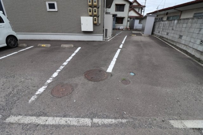 【駐車場】 | アップルガーデンＣ | 駐車場