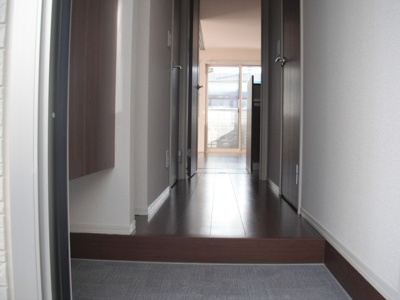 【玄関】 | 中ノ町タウン Ｂ | 玄関