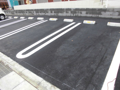 【駐車場】 | Ｄ－ｒｏｏｍ桜 | 駐車場