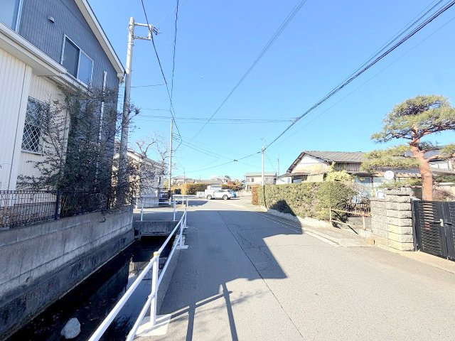 あきる野市野辺　リフォーム住宅の前面道路含む現地写真|リフォーム前写真※室内のご見学可能です。