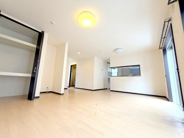 あきる野市野辺　リフォーム住宅の居間・リビング|リフォーム前写真※室内のご見学可能です。