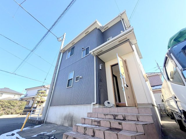 あきる野市野辺　リフォーム住宅の外観|リフォーム前写真※室内のご見学可能です。