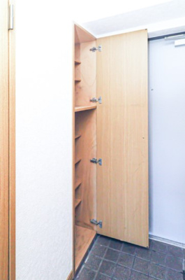 【玄関】 | ダイナコートグランドエスタディオ