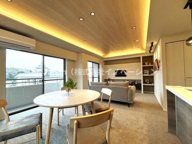 オーベル高田馬場の居間・リビング