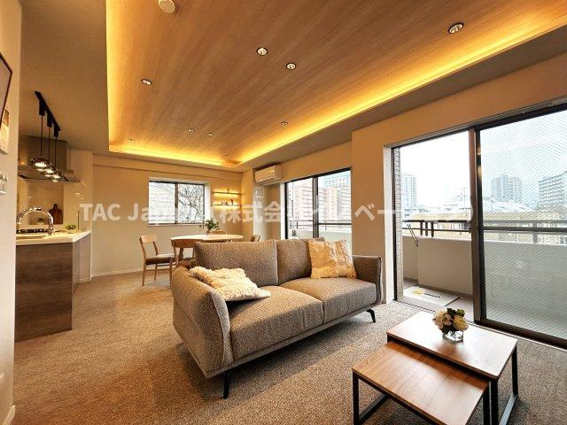 オーベル高田馬場の居間・リビング