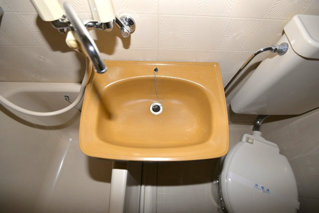 グランピア下山手の洗面所