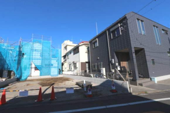 【GRAFARE　ZEH水準仕様】東大和市南街６期の外観|ZEH水準の住宅で、住宅ローン控除などの優遇もございます♪（各種要件あり）