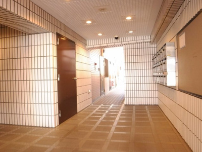 【ロビー】 | ロイヤルハイツ