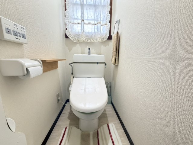 揖斐郡池田町市橋（広神戸駅）2階建　4LDKのトイレ|1階トイレ