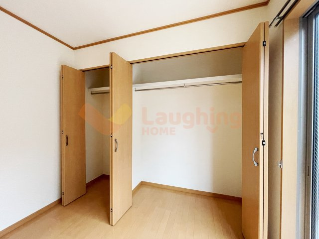 ミルキークォーツの収納|大きなスペースがあり、収納には困りません