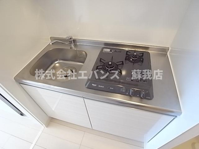 【キッチン】 | リブリ・Ever greenII（エバーグリーンツー） | コンパクトなキッチンで掃除もラクラク