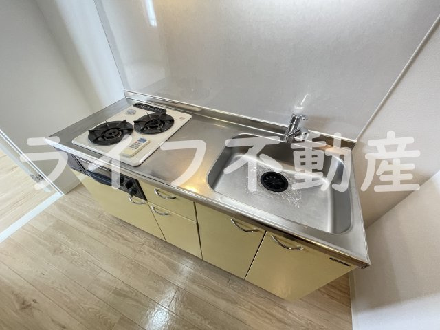 カーサセレノⅡのキッチン|コンパクトなキッチンで掃除もラクラク