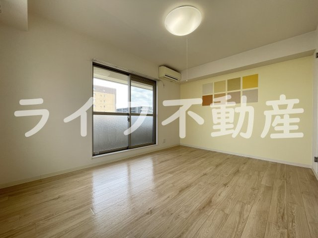 カーサセレノⅡの居間・リビング|ゆったりとしたリビングです