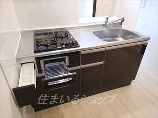 広島市安佐北区亀山２丁目の賃貸マンションのキッチン|２口ガスコンロ・グリル付き