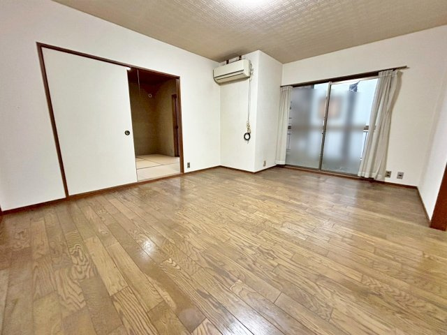 中古戸建　三宅町1丁目の居間・リビング