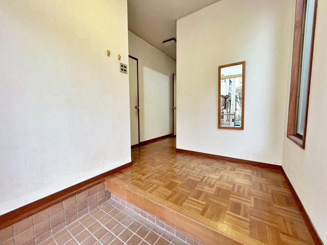 中古戸建　三宅町1丁目の居間・リビング