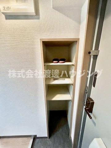 アンビエンテ泉町の収納|玄関収納