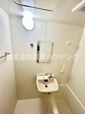 アンビエンテ泉町の洗面所
