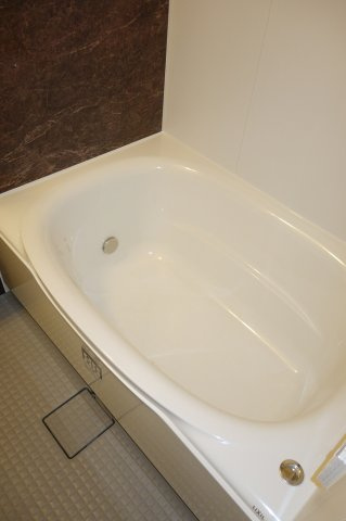 ラティエラ秋葉原の浴室