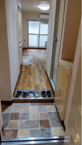 扶桑ハイツ四谷の玄関