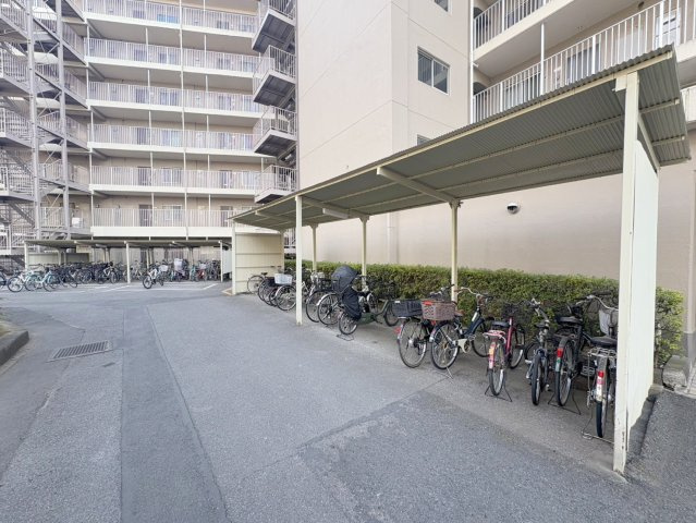 日商岩井北浦和マンションA棟の駐輪場|共用部・駐輪場