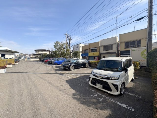 日商岩井北浦和マンションA棟の駐車場|共用部・敷地内駐車場