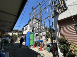 【前面道路含む現地写真】