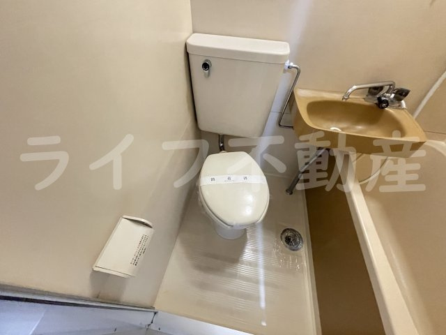 シャローム高井田のトイレ|コンパクトで使いやすいトイレです