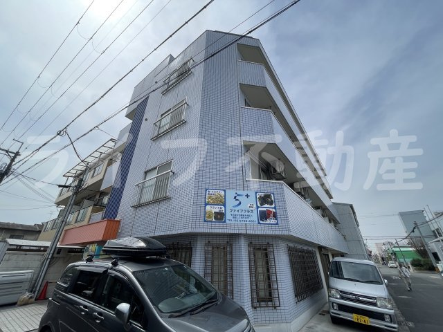 シャローム高井田の外観|外観は落ち着いています