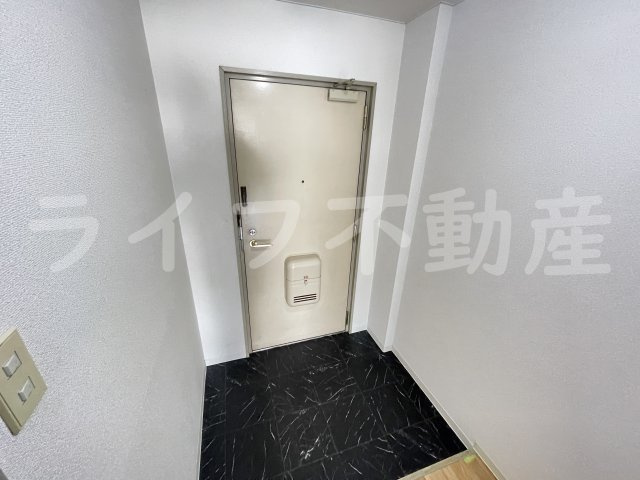 シャローム高井田の玄関|シンプルで使いやすい玄関です