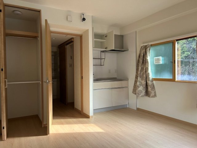 星岡マンションの洋室|コンパクトで使いやすい洋室です