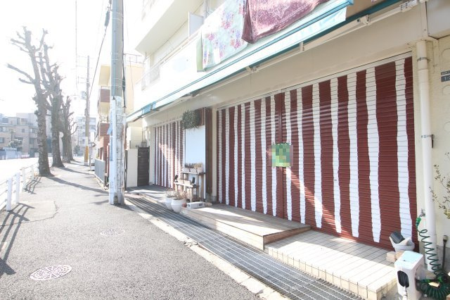 【玄関】 | メゾンクレール曽和